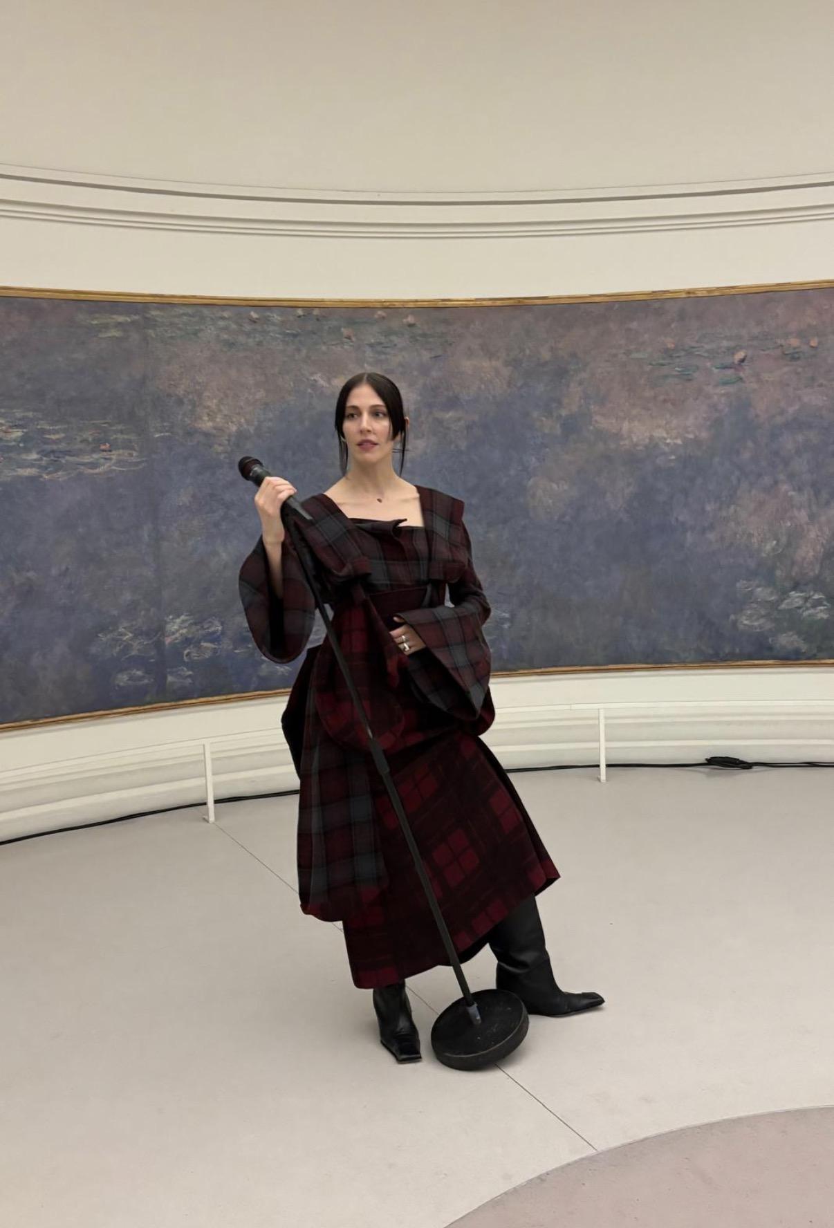 Cover of Radiohead- “True Love Waits” by Caroline Polachek. Live in Monet’s Water Lilies, October 18th 2024 at Musée de l’Orangerie.